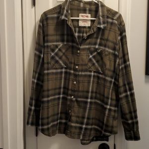 Flannel shirt